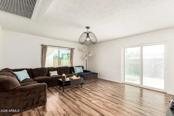 $459,900 | 1609 West Mission Lane, Phoenix, AZ 85021