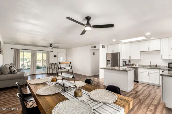 $459,900 | 1609 West Mission Lane, Phoenix, AZ 85021