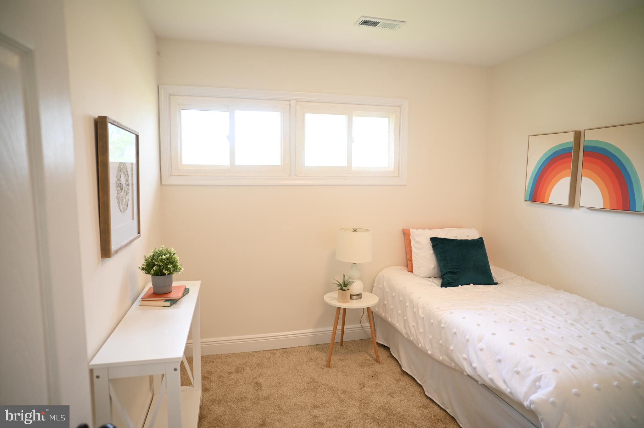 5627 McClean Boulevard Baltimore, MD 21214 - Photo 34 of 38 Bedroom 3