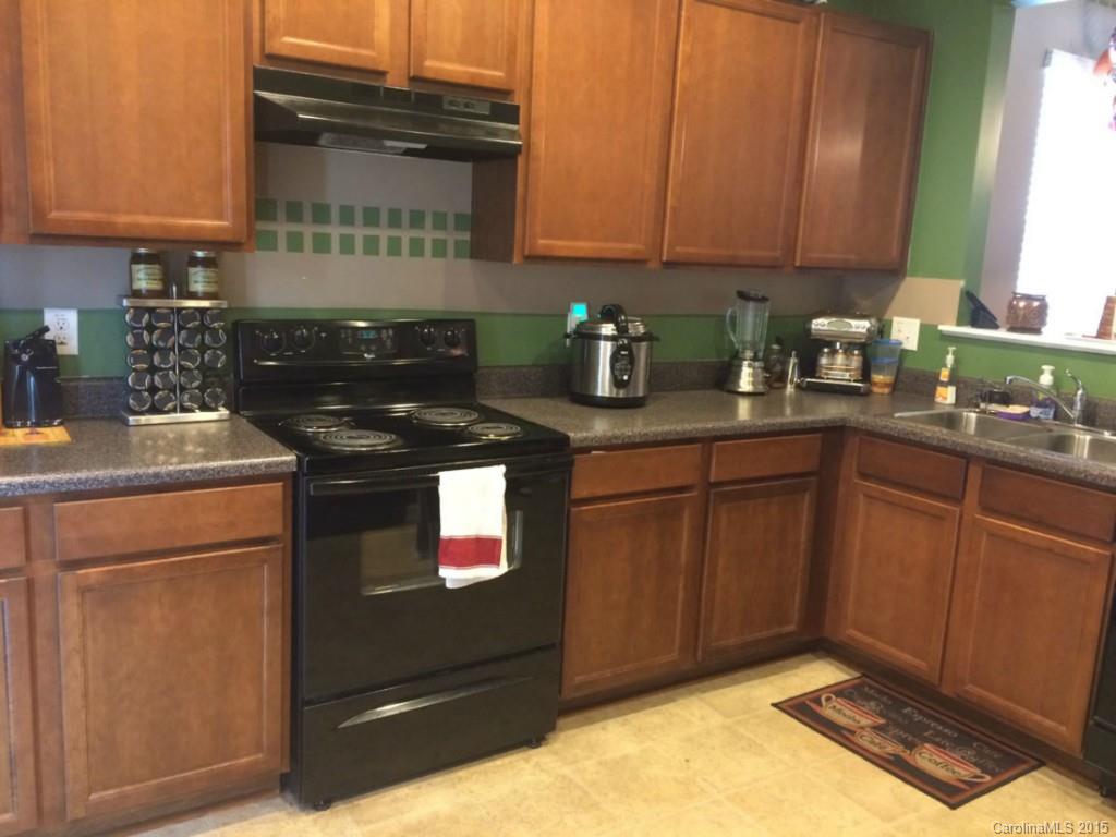 12430 Downy Birch Road Charlotte, NC 28227 - Photo 4 of 16