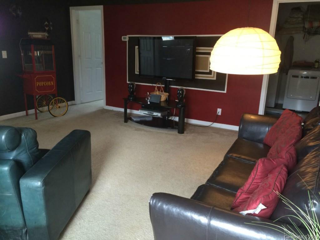 12430 Downy Birch Road Charlotte, NC 28227 - Photo 7 of 16