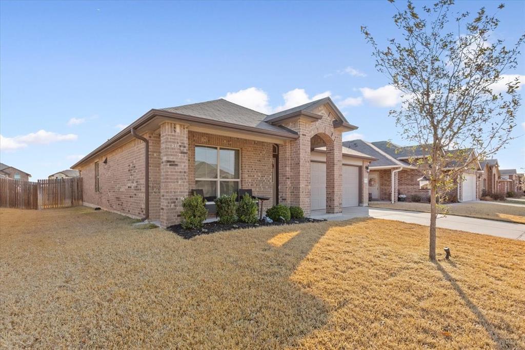 2924 Beutel Road Lorena, TX 76655 - Photo 1 of 31