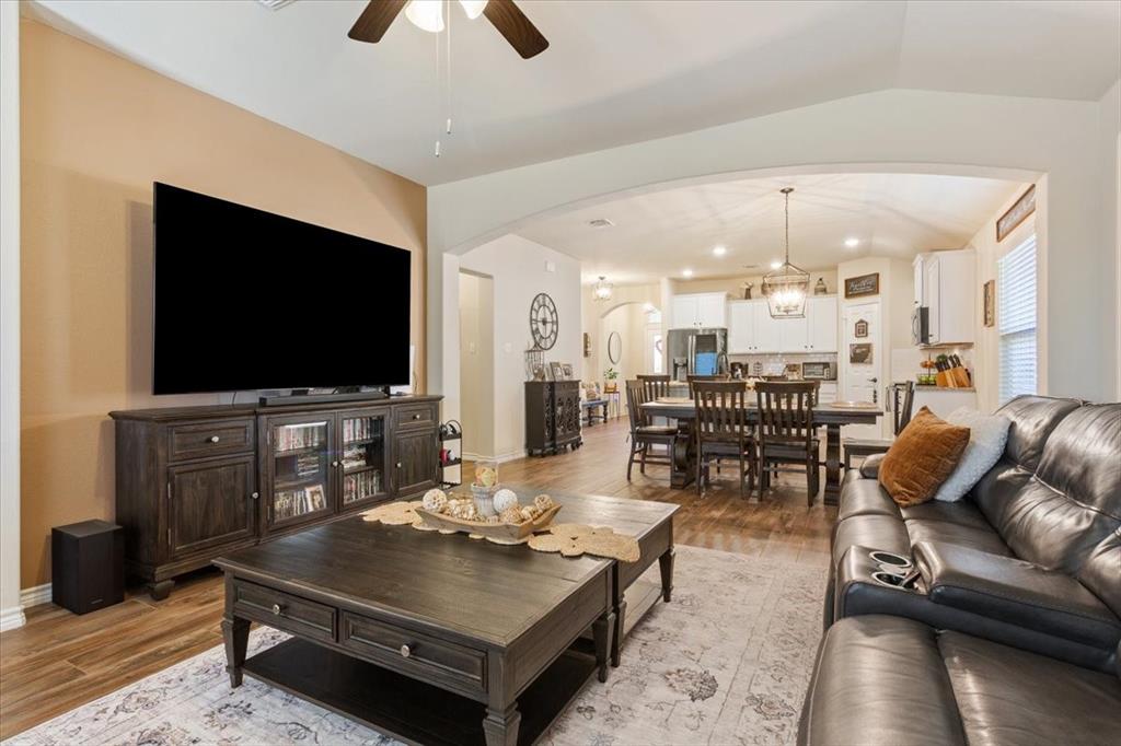 2924 Beutel Road Lorena, TX 76655 - Photo 12 of 31