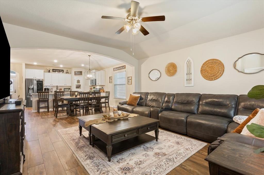 2924 Beutel Road Lorena, TX 76655 - Photo 14 of 31