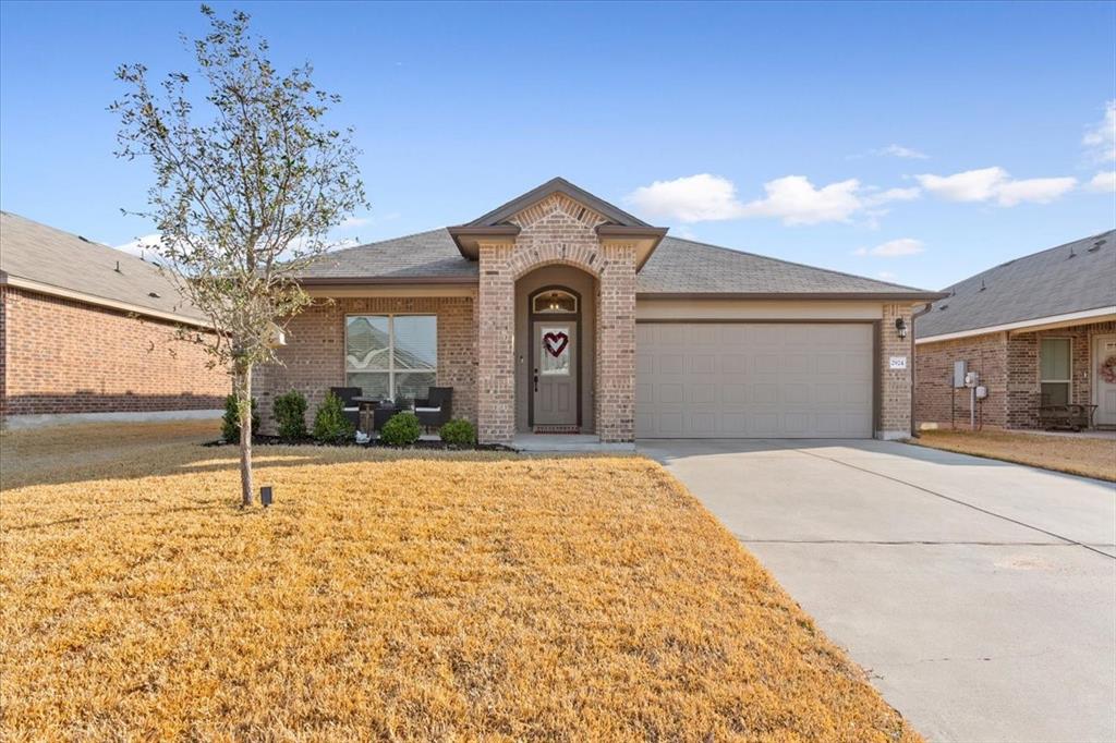 2924 Beutel Road Lorena, TX 76655 - Photo 3 of 31