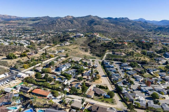 $750,000 | 12780 Jackson Hill Way, El Cajon, CA 92021