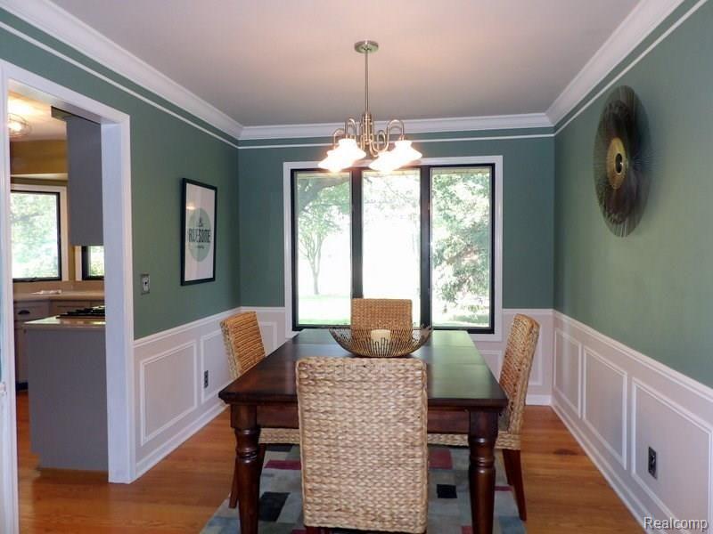 26426 Inkster Road Flat Rock, MI 48134 - Photo 20 of 56 102_4893.JPG