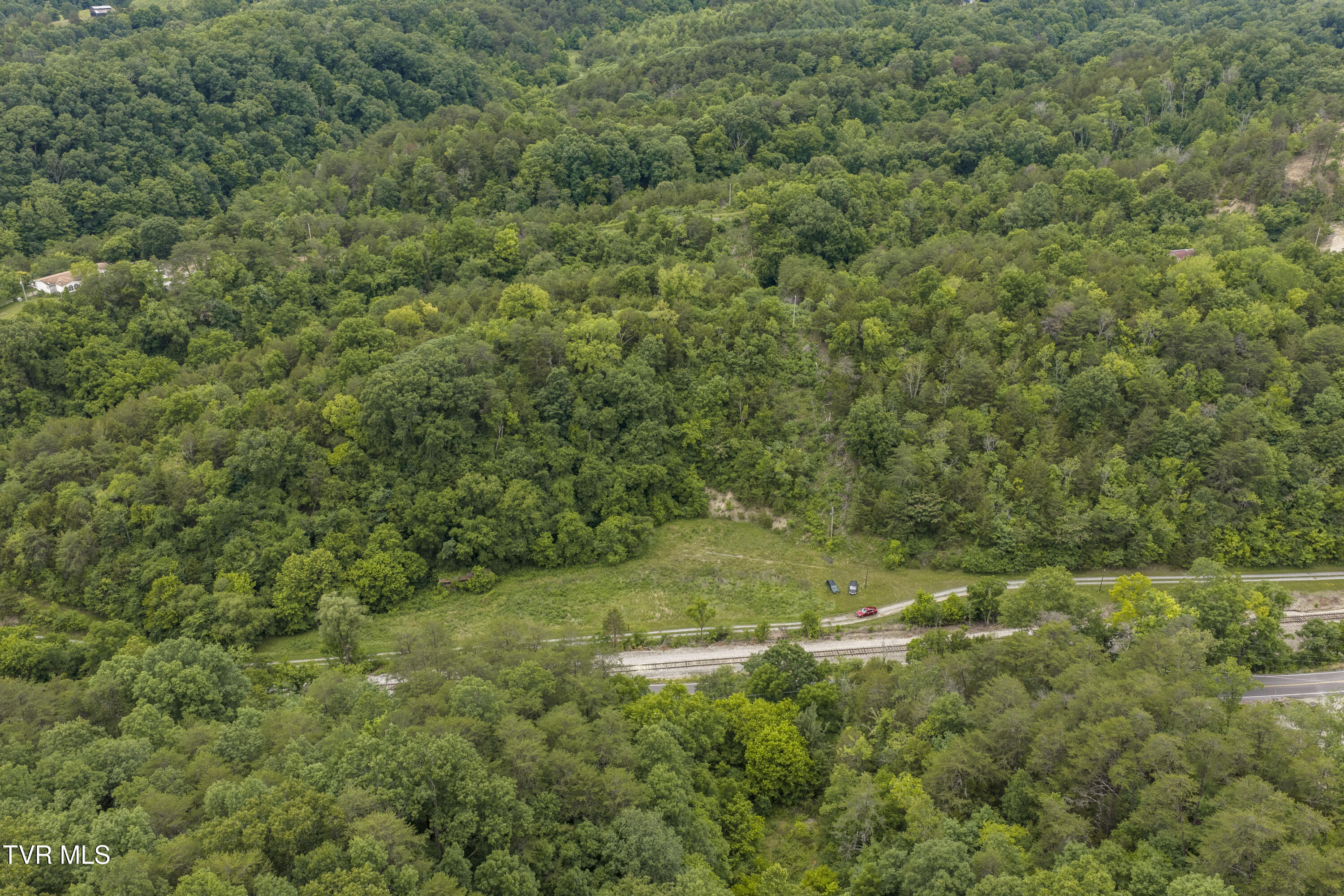 700 Piney Flats Road Piney Flats, TN 37686 - Photo 9 of 44 700-758PineyFlats-Aerials-4