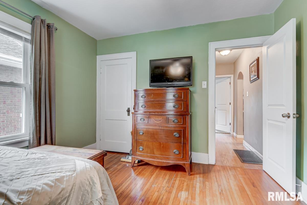 2325 South 5th Street Springfield, IL 62703 - Photo 19 of 33