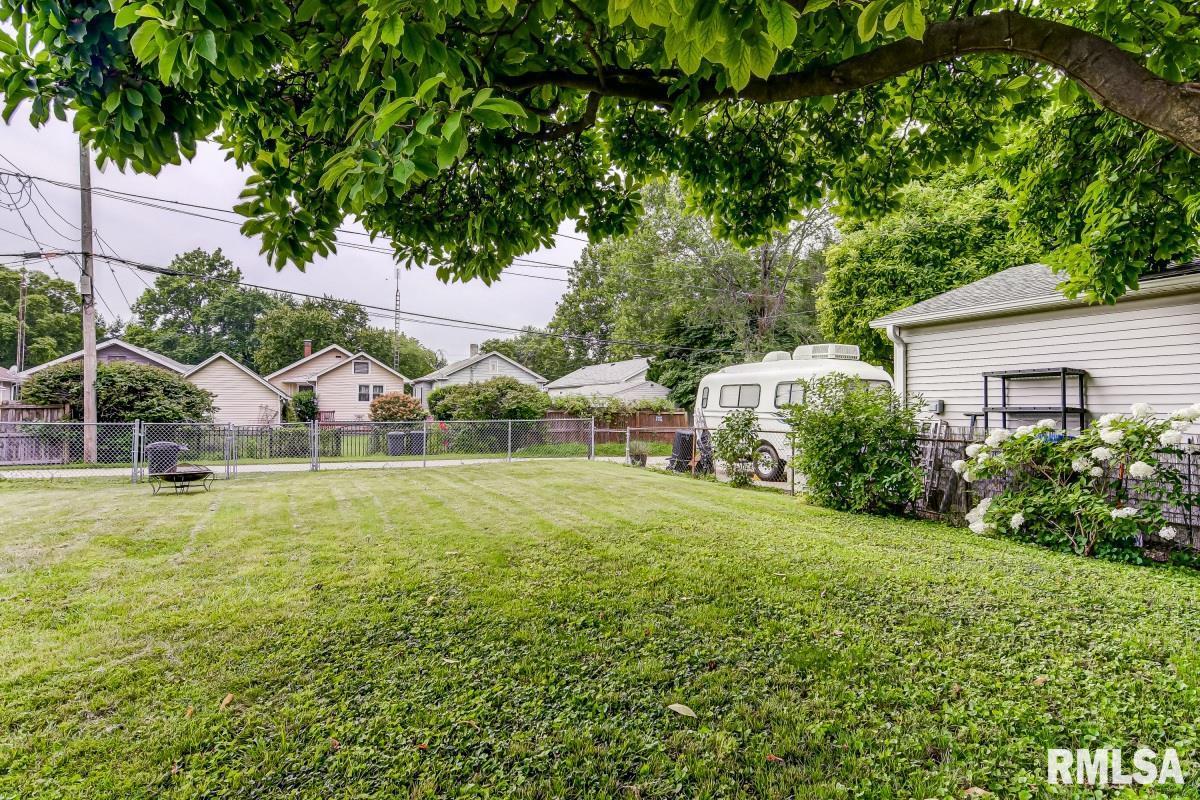 2325 South 5th Street Springfield, IL 62703 - Photo 30 of 33