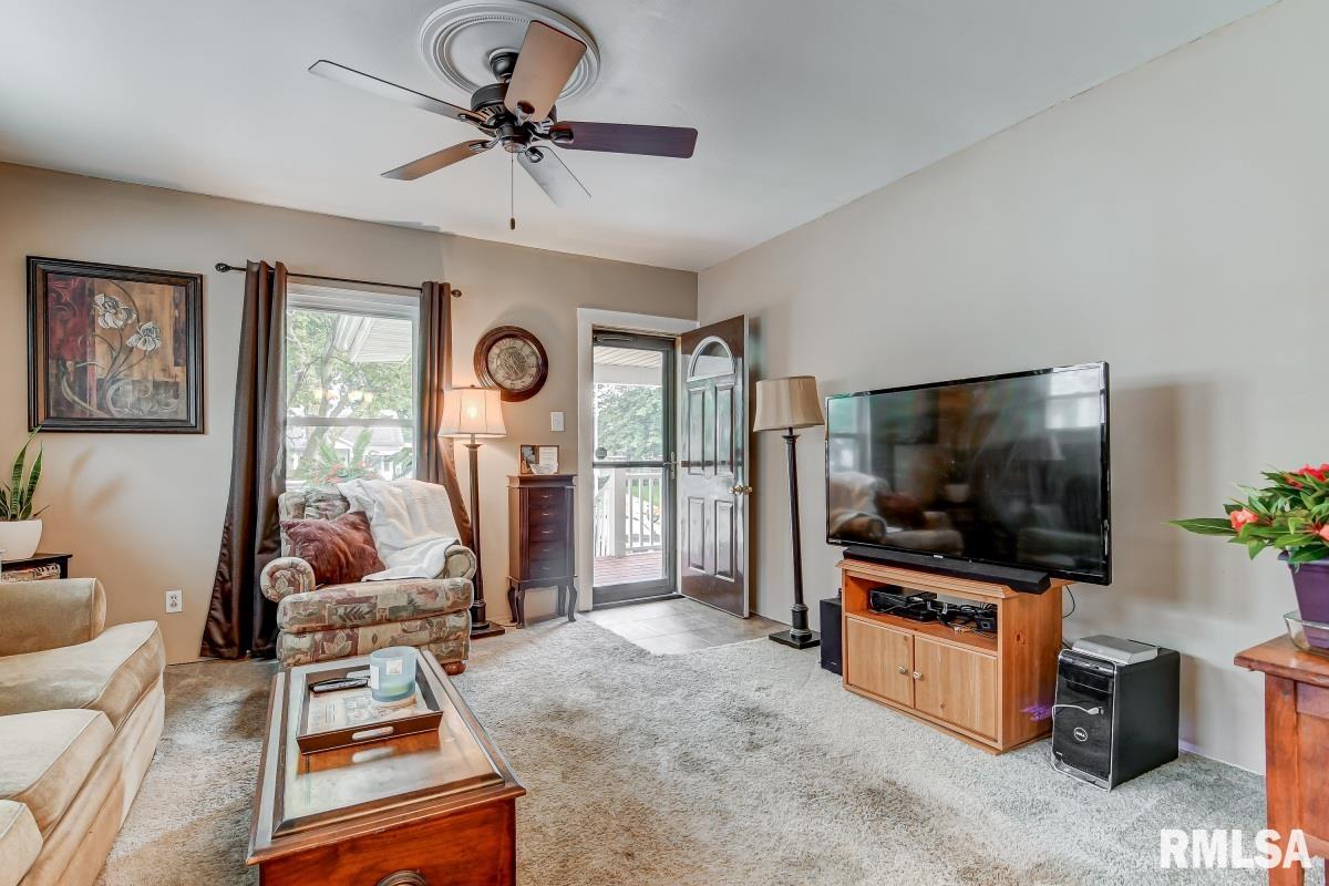 2325 South 5th Street Springfield, IL 62703 - Photo 6 of 33
