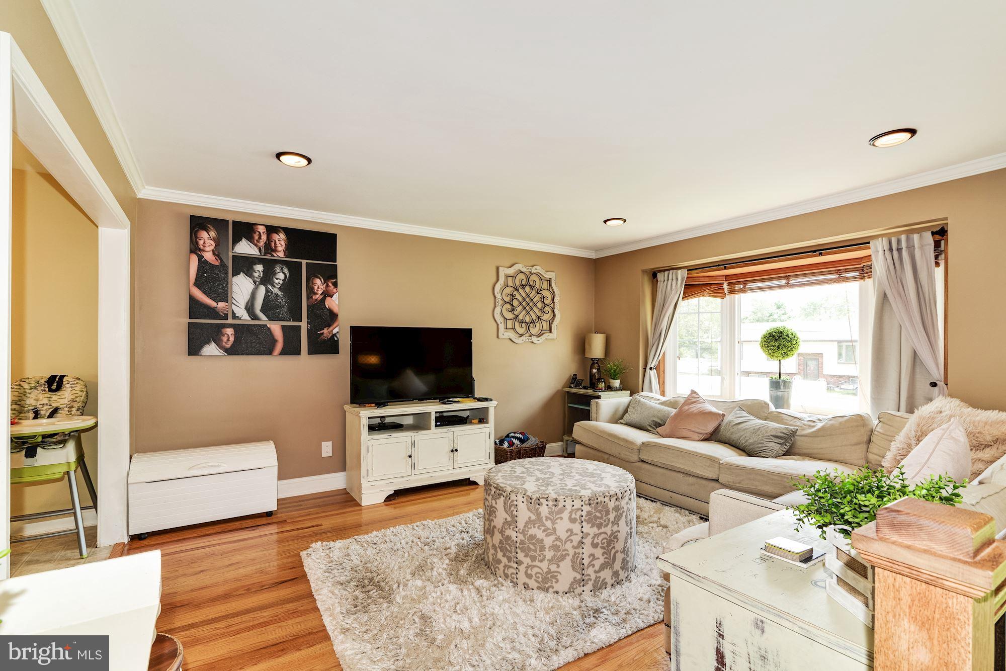 1640 White Oak Road Williamstown, NJ 08094 - Photo 3 of 25 Gallery Image 3