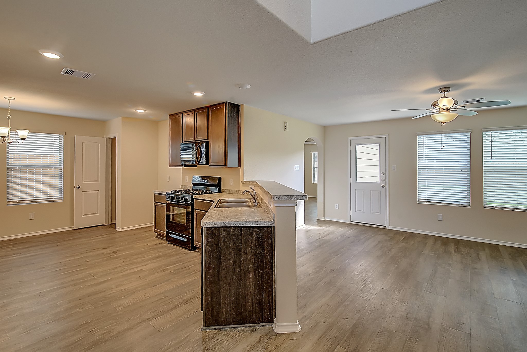 14417 Conifer Drive Conroe, TX 77302 - Photo 3 of 20