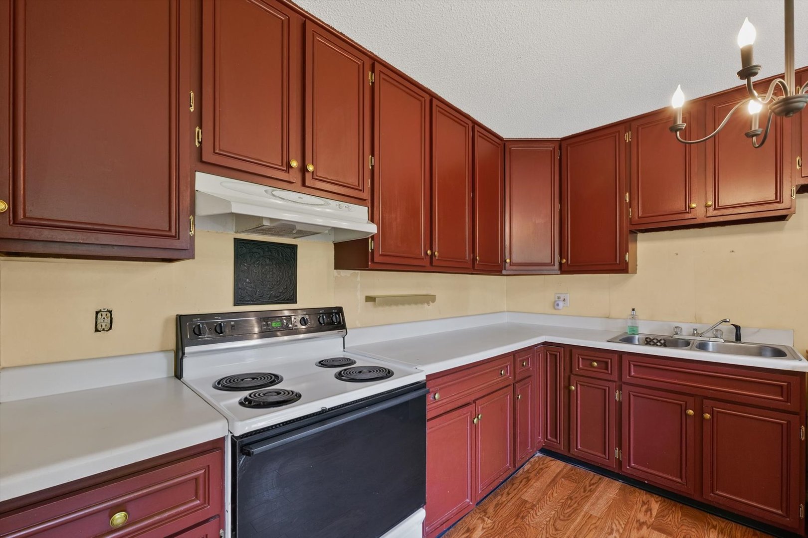 2701 East Road Danville, IL 61832 - Photo 13 of 30 Gallery Image 13