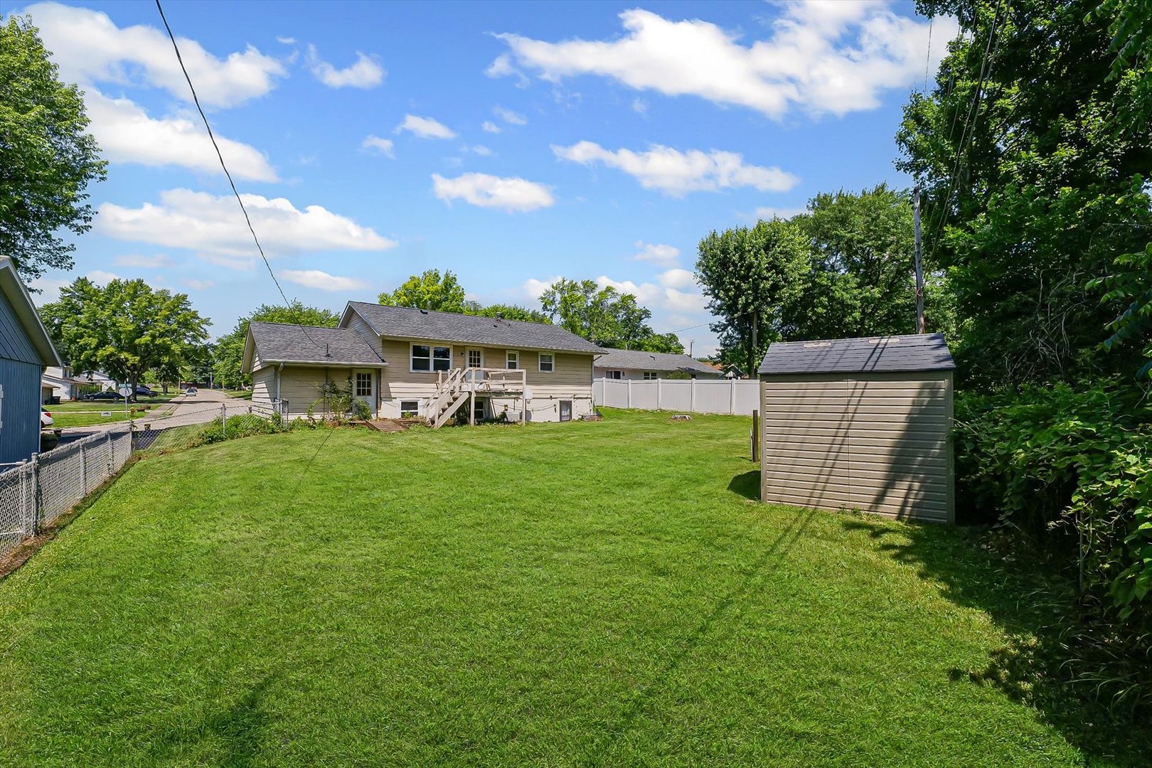 2701 East Road Danville, IL 61832 - Photo 28 of 30 Gallery Image 28