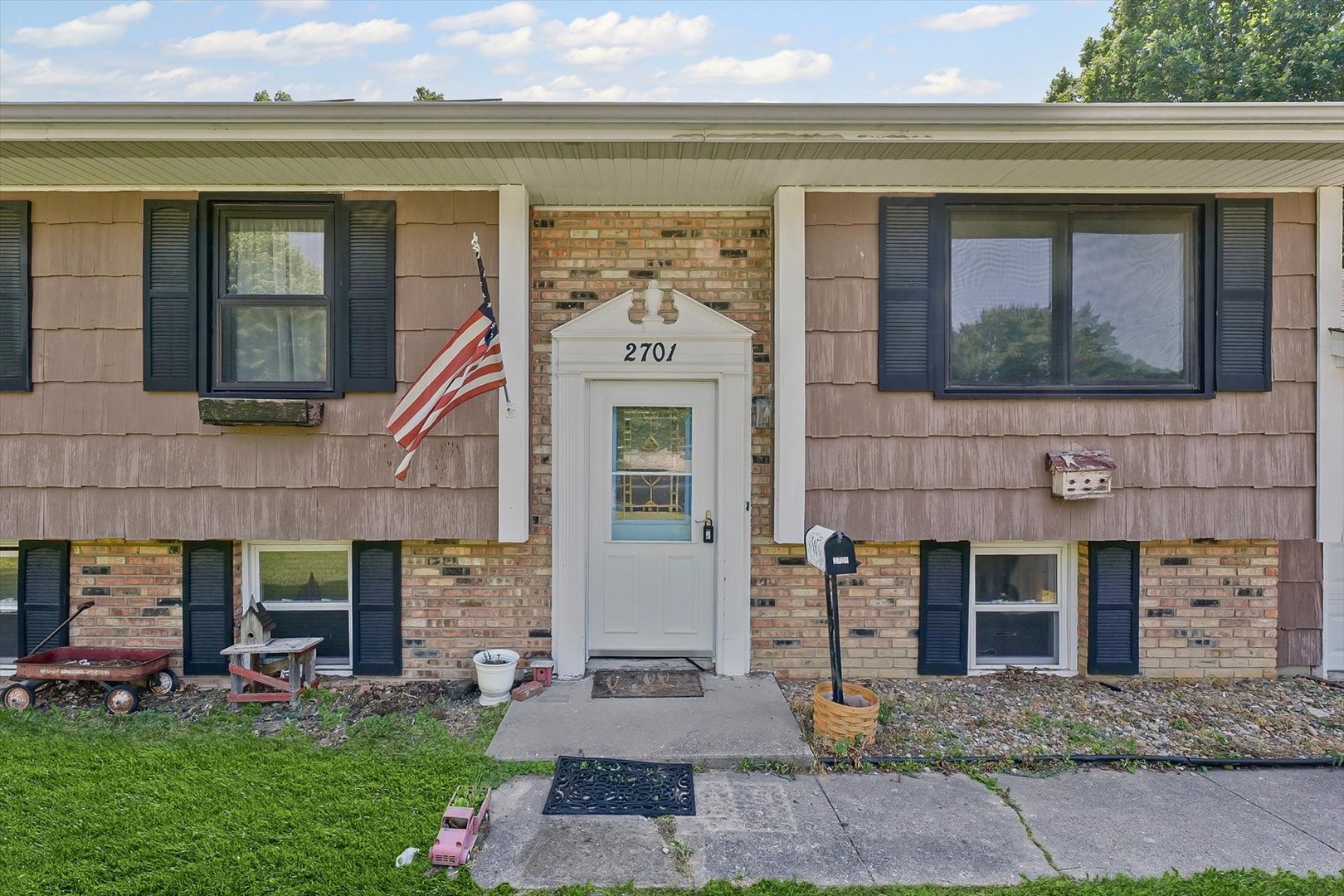 2701 East Road Danville, IL 61832 - Photo 5 of 30 Gallery Image 5