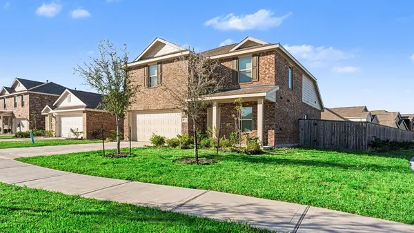 $2,800 | 9502 Brookside Point Drive, Baytown, TX 77521