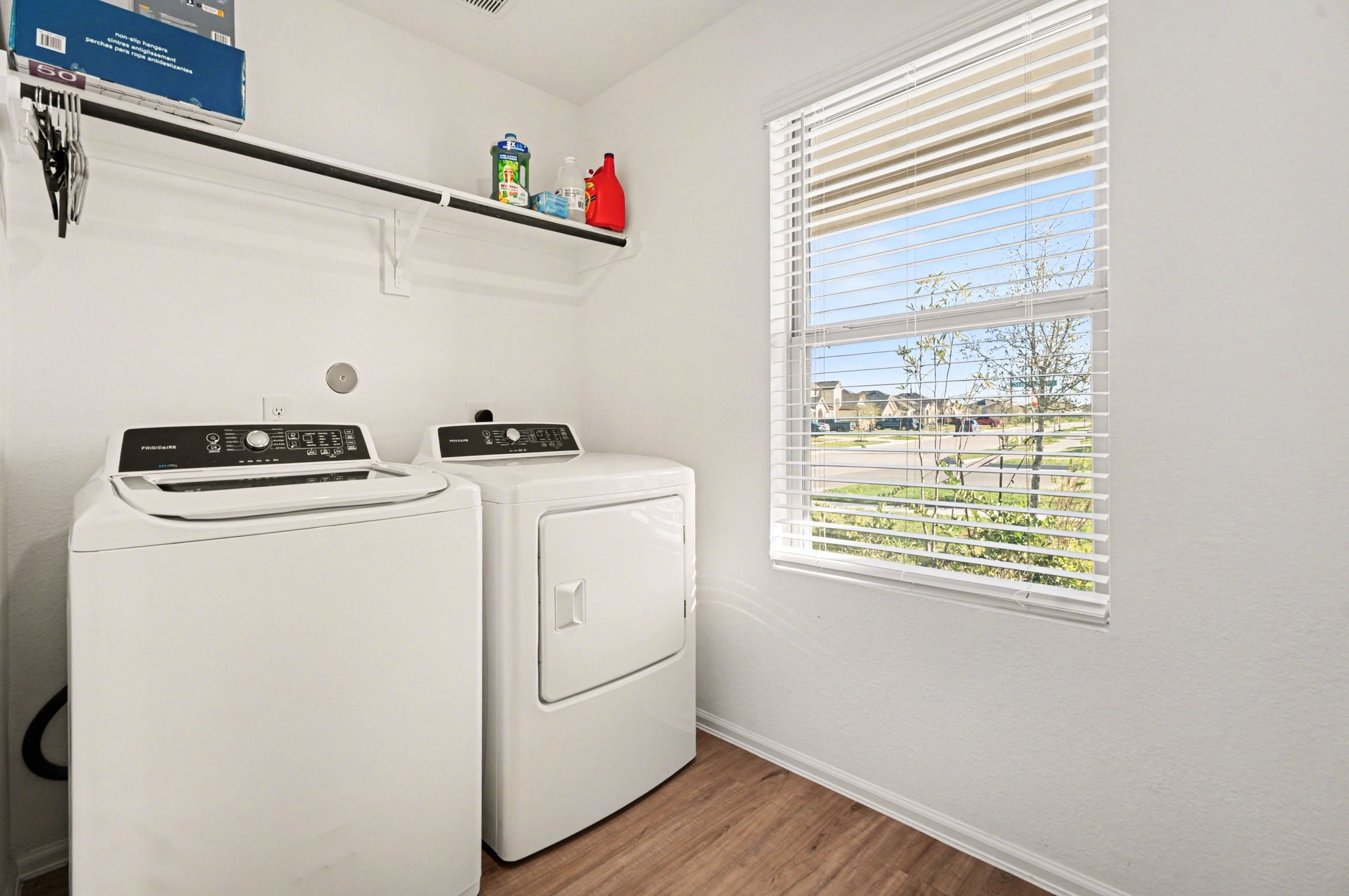 9502 Brookside Point Drive Baytown, TX 77521 - Photo 22 of 29 Washer and Dryer Included