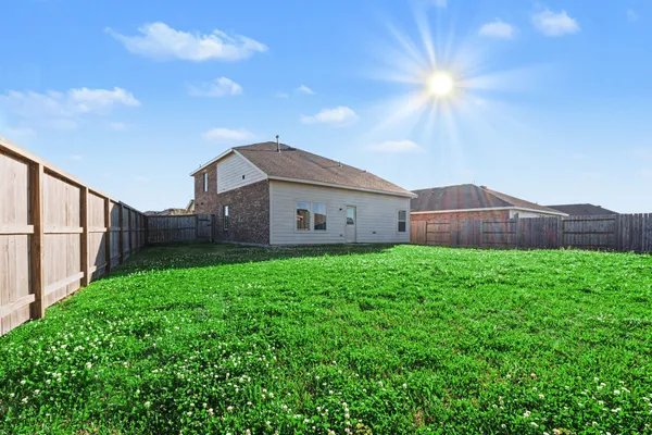 $2,800 | 9502 Brookside Point Drive, Baytown, TX 77521