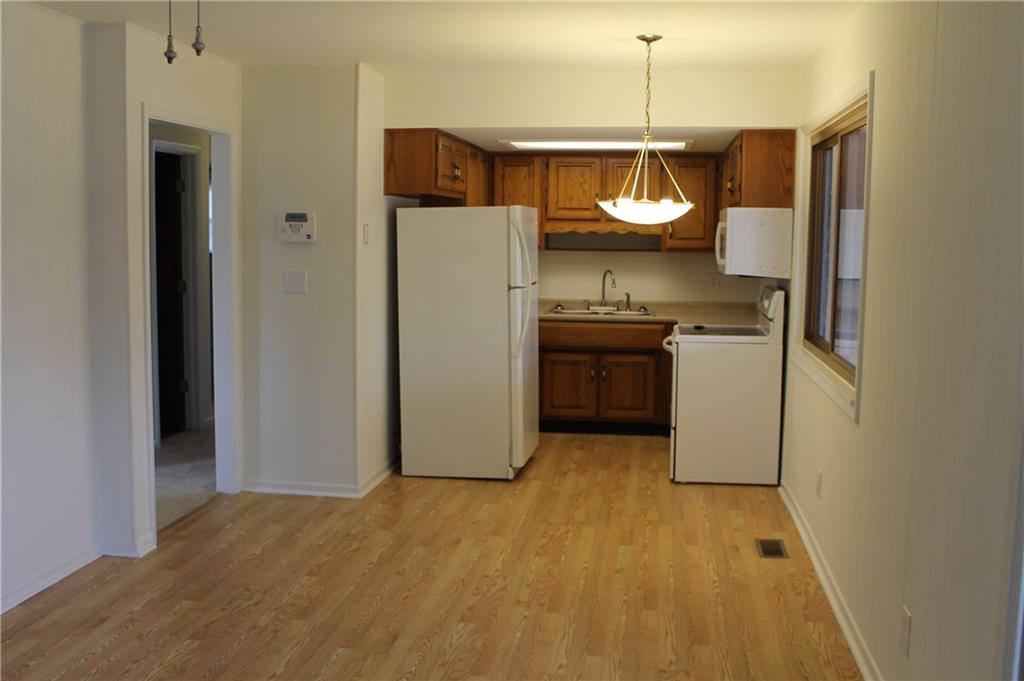 5427 Hickory Road Indianapolis, IN 46239 - Photo 3 of 10 Gallery Image 3