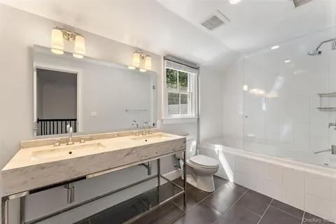 $2,995,000 | 57 Tisdale Road, Scarsdale, NY 10583