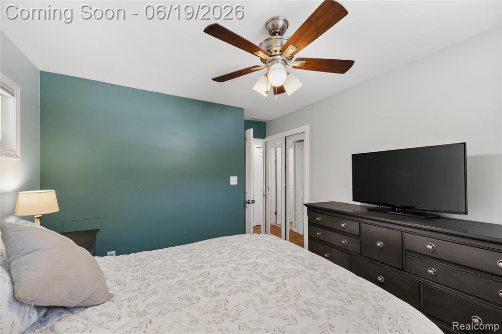 25815 West River Road Grosse Ile, MI 48138 - Photo 23 of 44