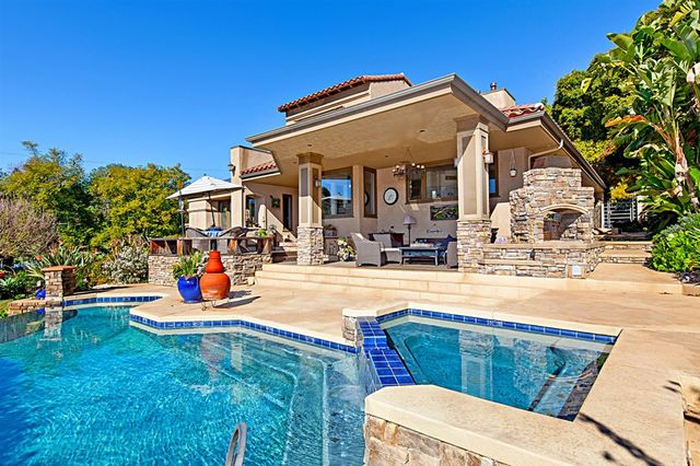 a view of outdoor space yard deck and patio