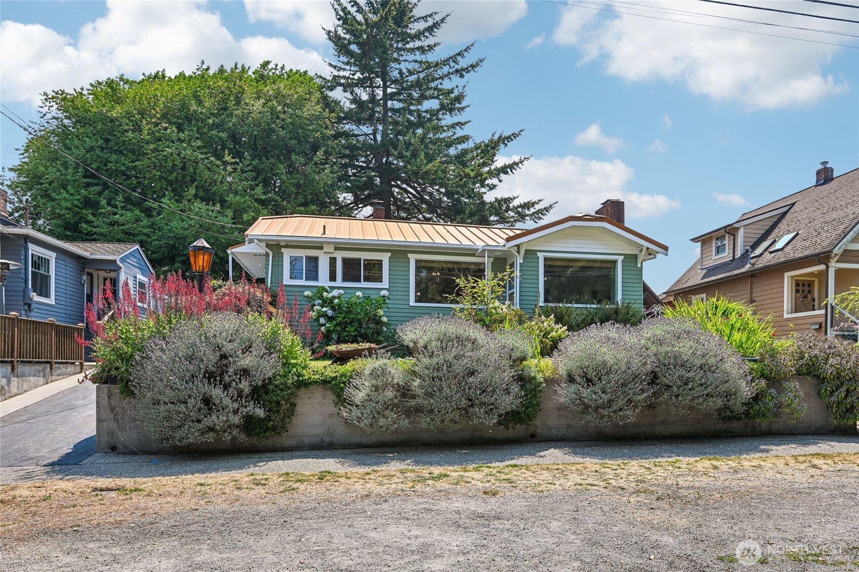 5017 Southwest Grayson Street Seattle, WA 98116 - Photo 1 of 32 Gallery Image 1
