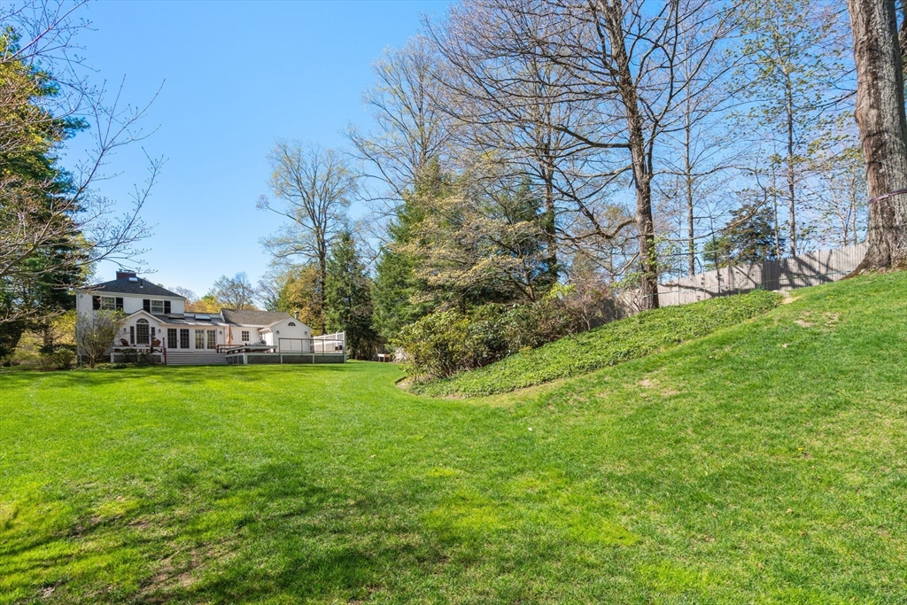 633 Boston Post Road Weston, MA 02493 - Photo 32 of 35