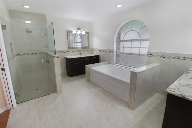 $735,000 | 5743 Northwest 100th Way, Coral Springs, FL 33076