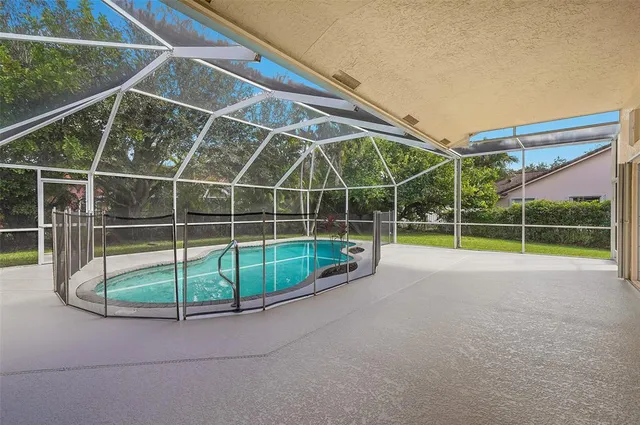 $735,000 | 5743 Northwest 100th Way, Coral Springs, FL 33076