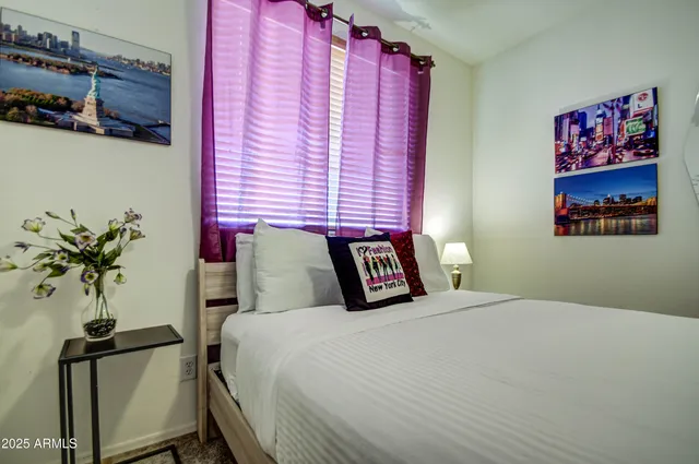 $2,600 | 3928 East Minton Street, Phoenix, AZ 85042