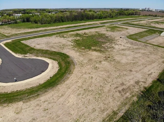 $99,000 | 3980 South Deer, Beloit, WI 53511