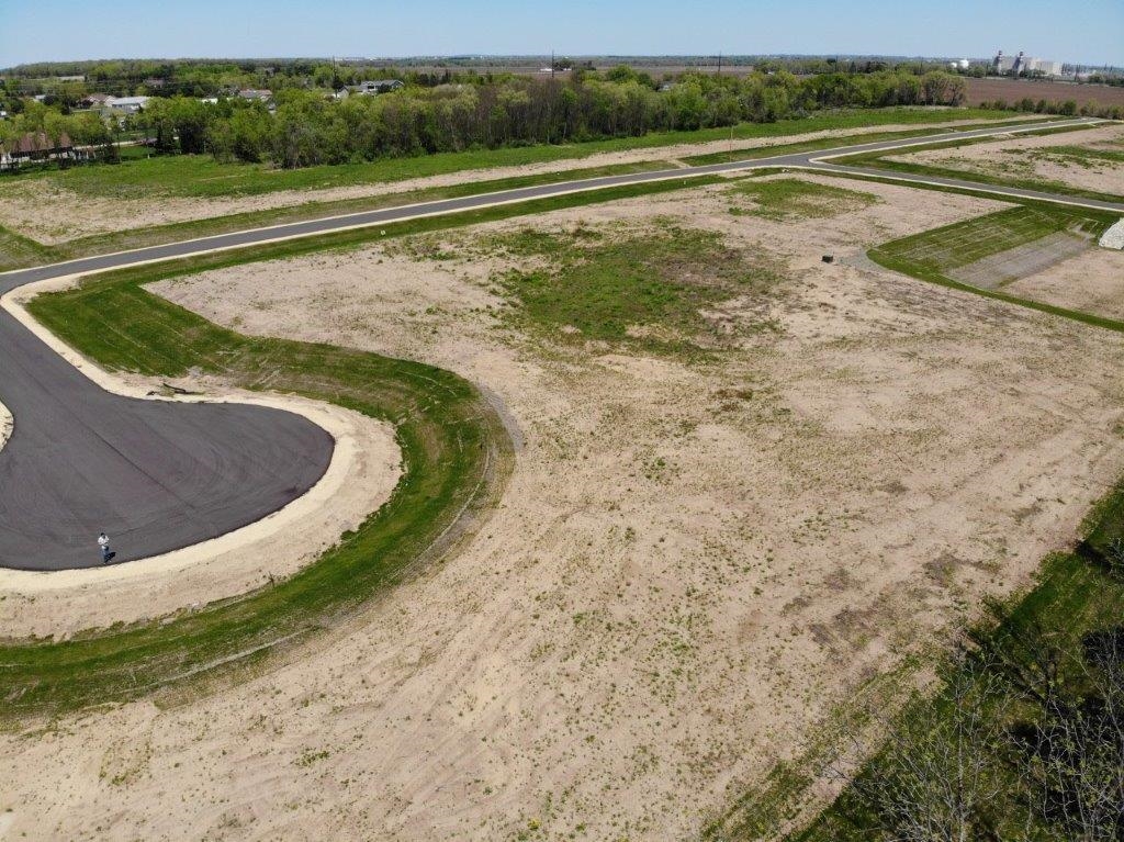 3980 South Deer Beloit, WI 53511 - Photo 3 of 6