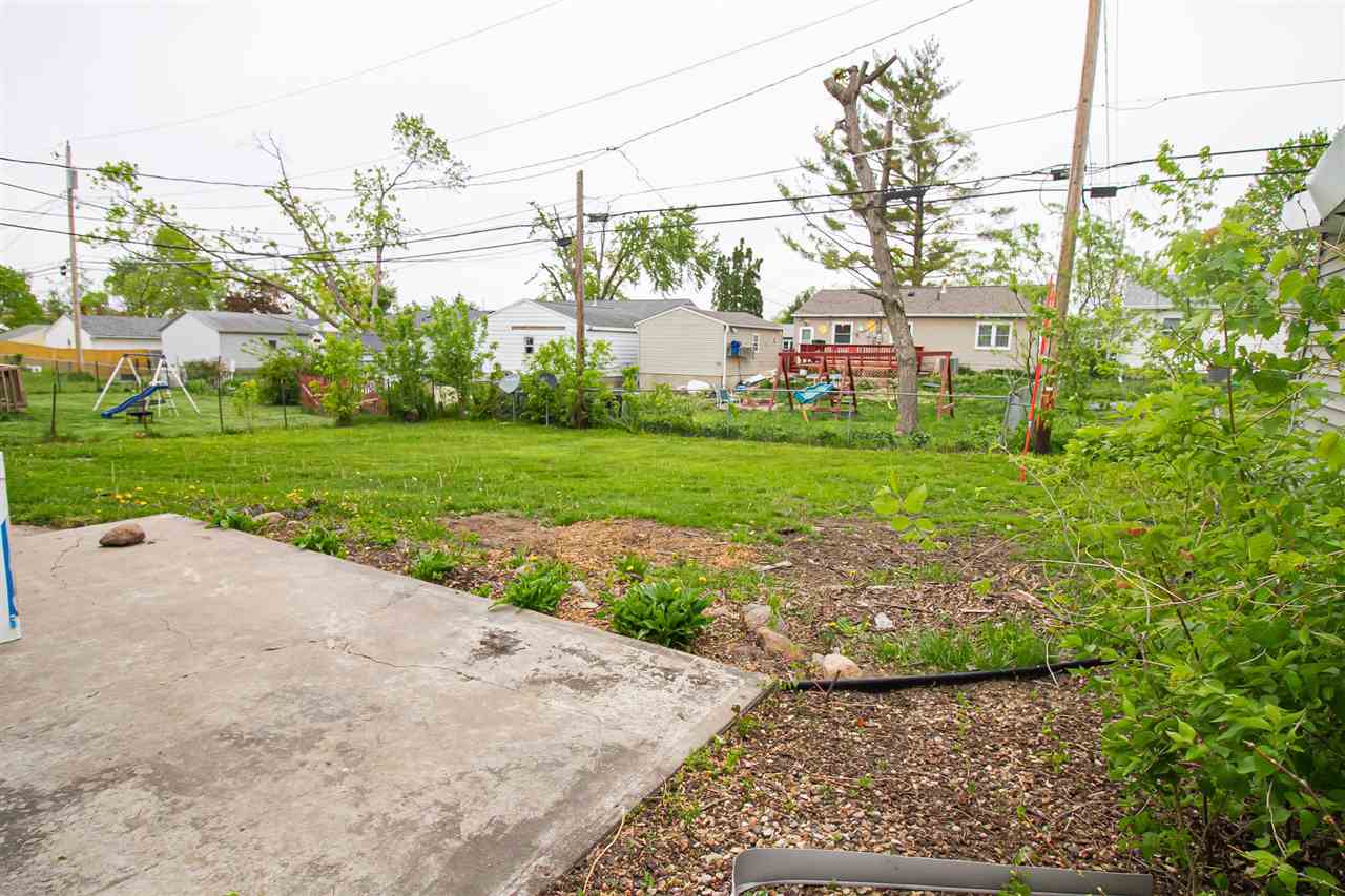 1620 Richmond Road Northeast Cedar Rapids, IA 52402 - Photo 13 of 15 Gallery Image 13