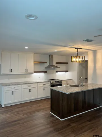 $1,400 | 11059 County Road 219, Unit 114, Tyler, TX 75707