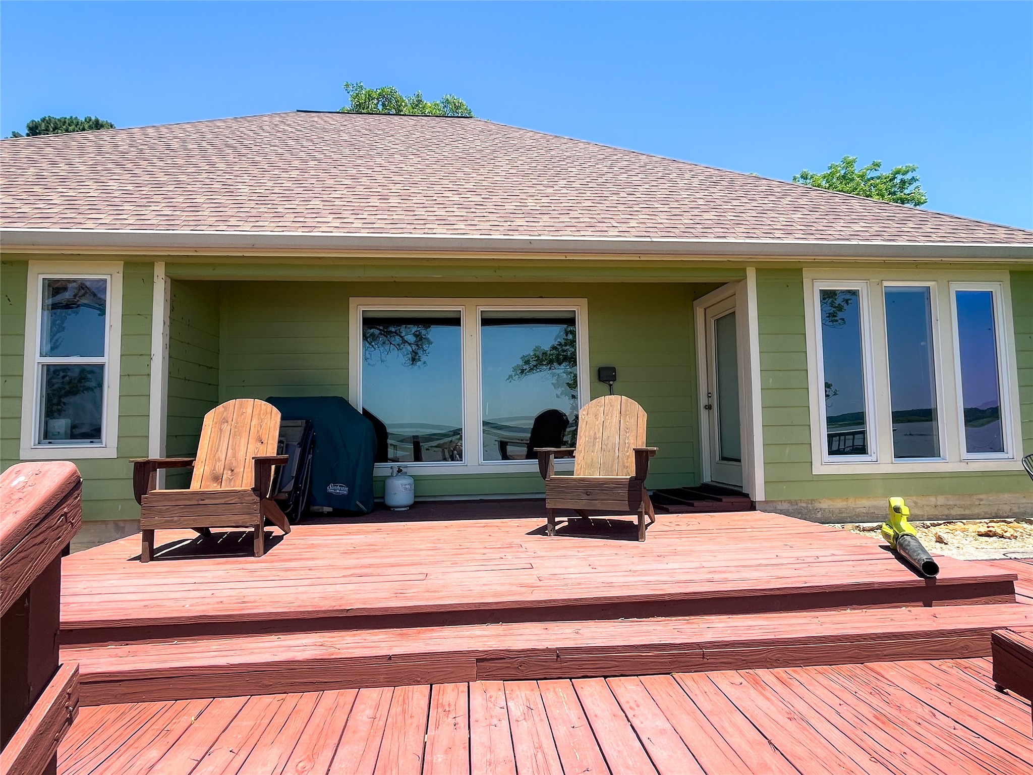231 Memphis Belle Trinity, TX 75862 - Photo 9 of 47 a view of house with outdoor seating space