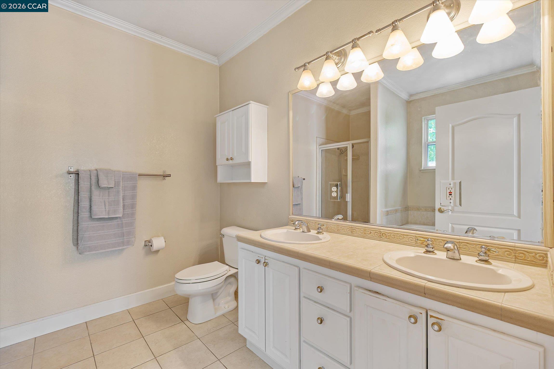 376 Sterling Way San Rafael, CA 94903 - Photo 19 of 39