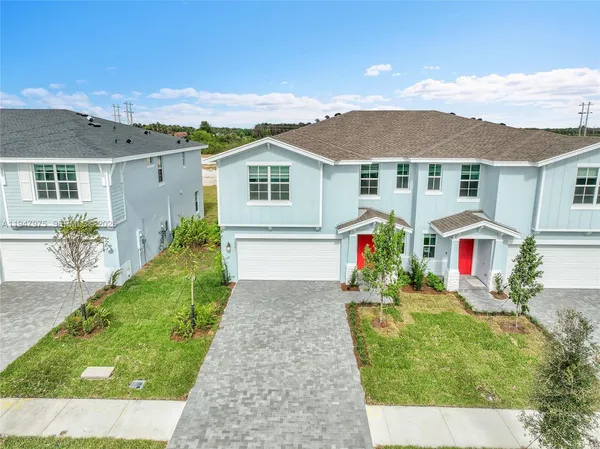 front view of house with a yard