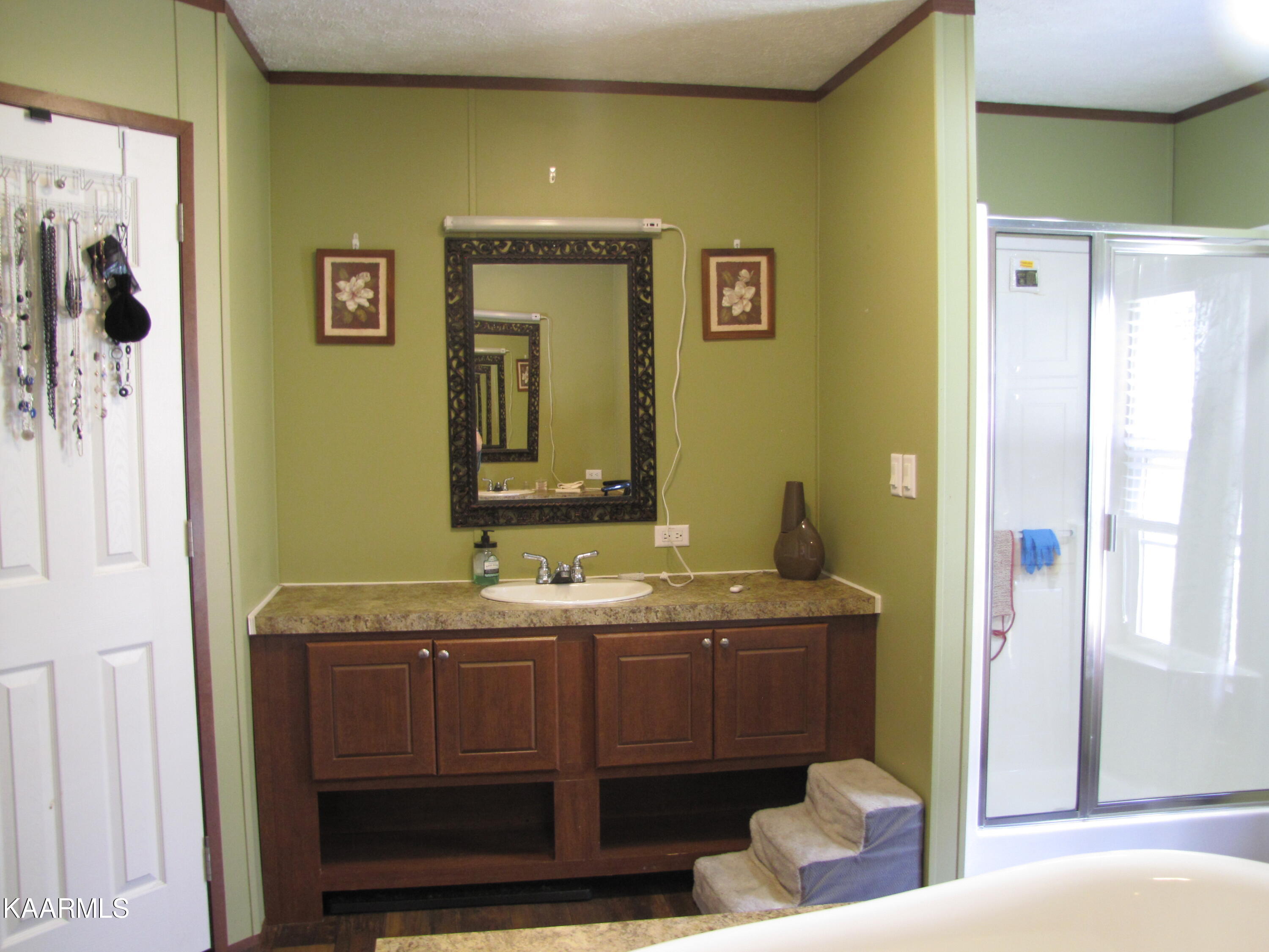 1741 Hubbard Road Loudon, TN 37774 - Photo 26 of 33 IMG_9826