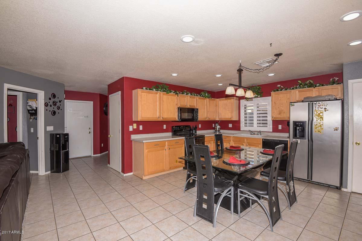 12921 West Redfield Road El Mirage, AZ 85335 - Photo 8 of 30 Kitchen-Dining Room