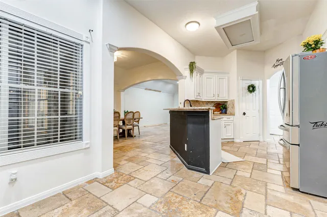 $379,900 | 402 Avenue H, South Houston, TX 77587