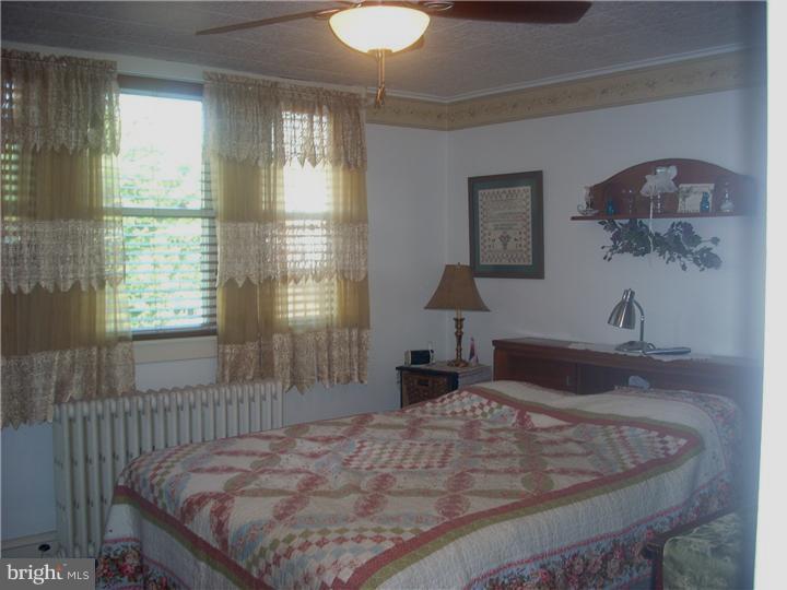3532 Ridgeway Street Reading, PA 19605 - Photo 8 of 19 Bedroom - Main