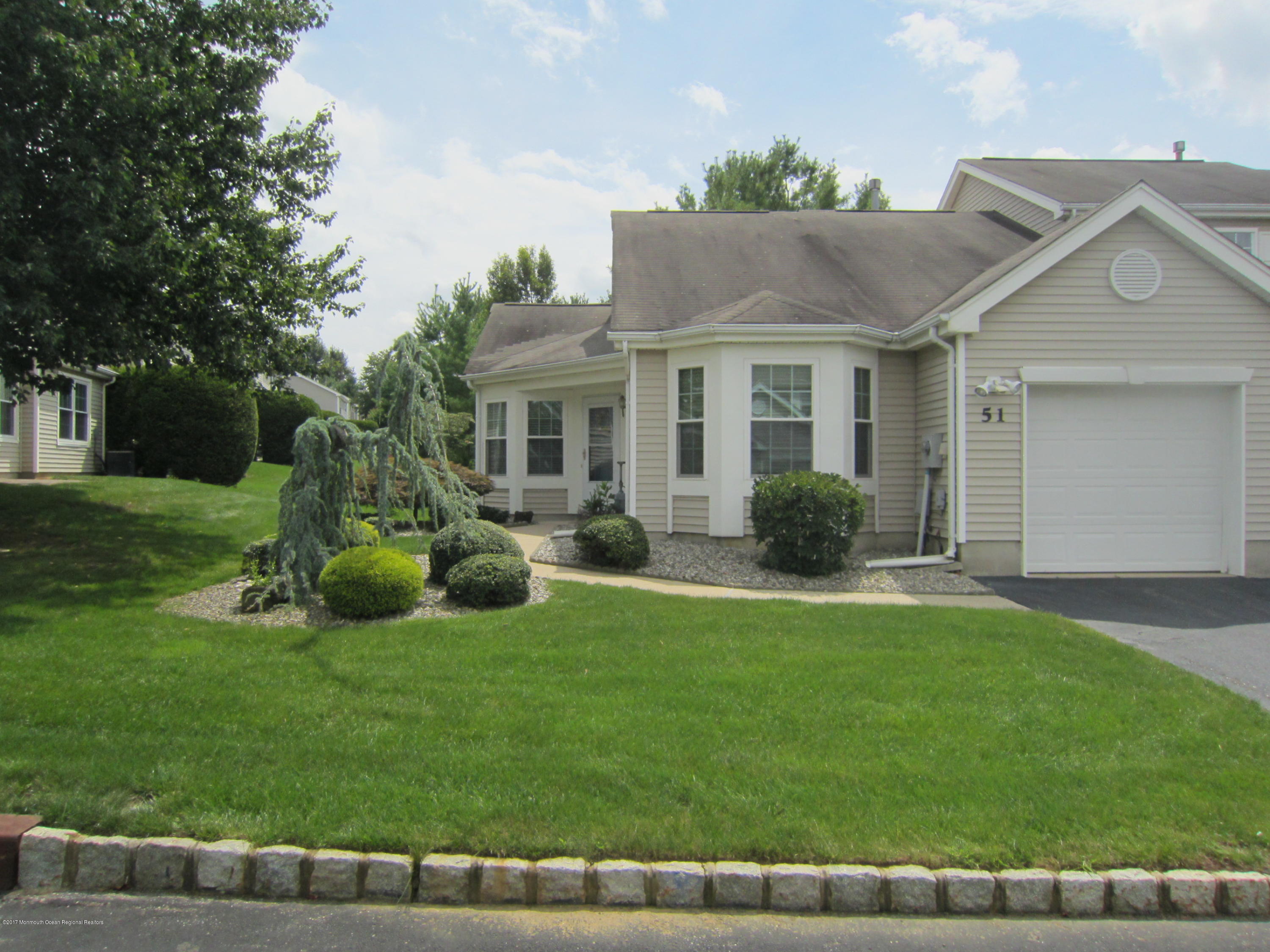 51 Perri Road Freehold, NJ 07728 - Photo 1 of 12 IMG_1423