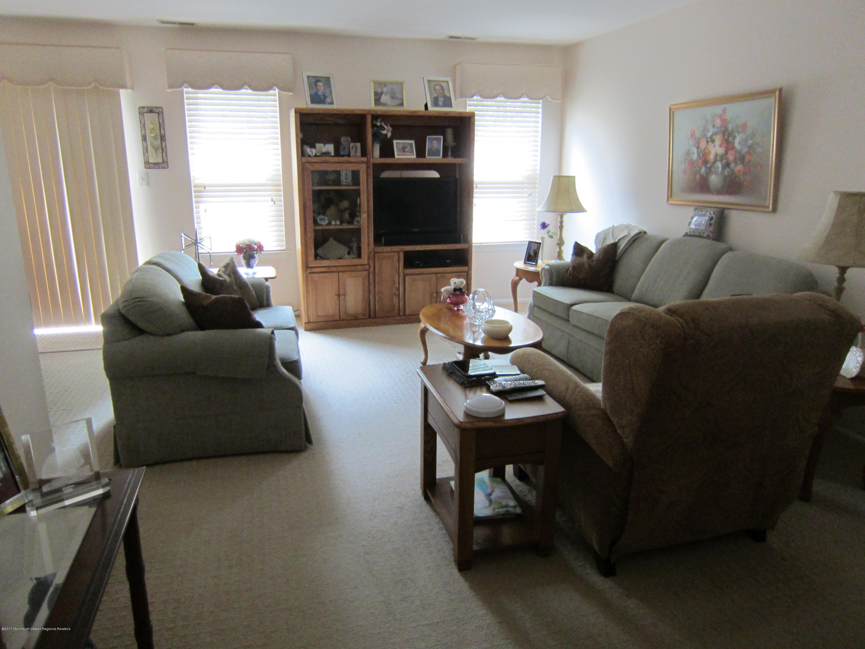 51 Perri Road Freehold, NJ 07728 - Photo 6 of 12 IMG_1438