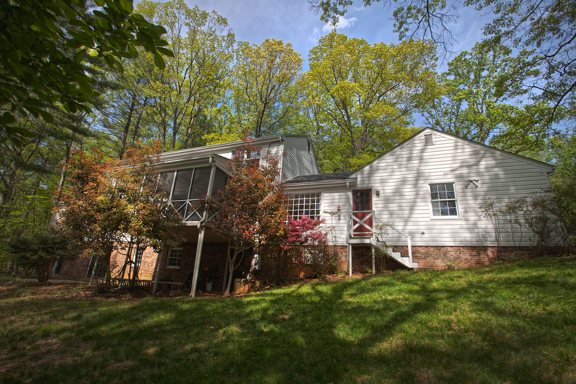 6905 Mt Chestnut Road Roanoke, VA 24018 - Photo 30 of 33 Wooded Privacy