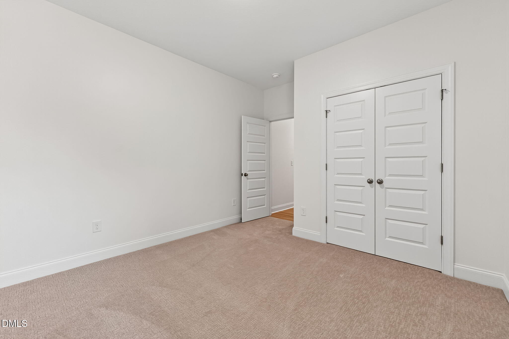 968 Rhum Drive Fayetteville, NC 28311 - Photo 9 of 47 9-web-or-mls-DSC04093