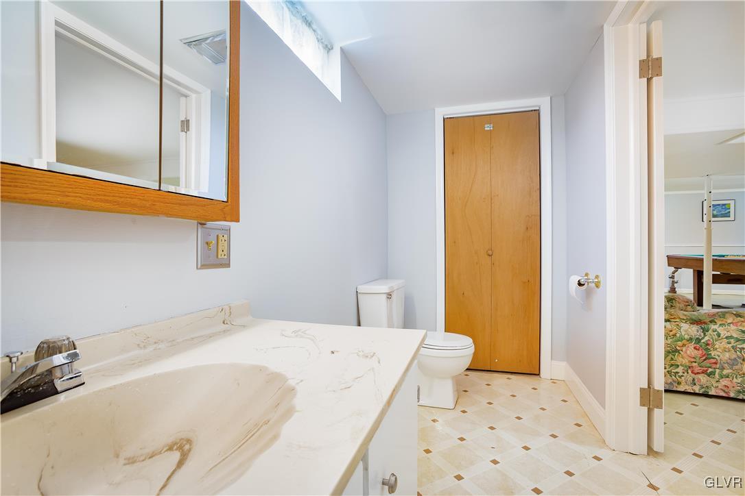 3118 South Ruch Street Whitehall, PA 18052 - Photo 8 of 13 Gallery Image 8