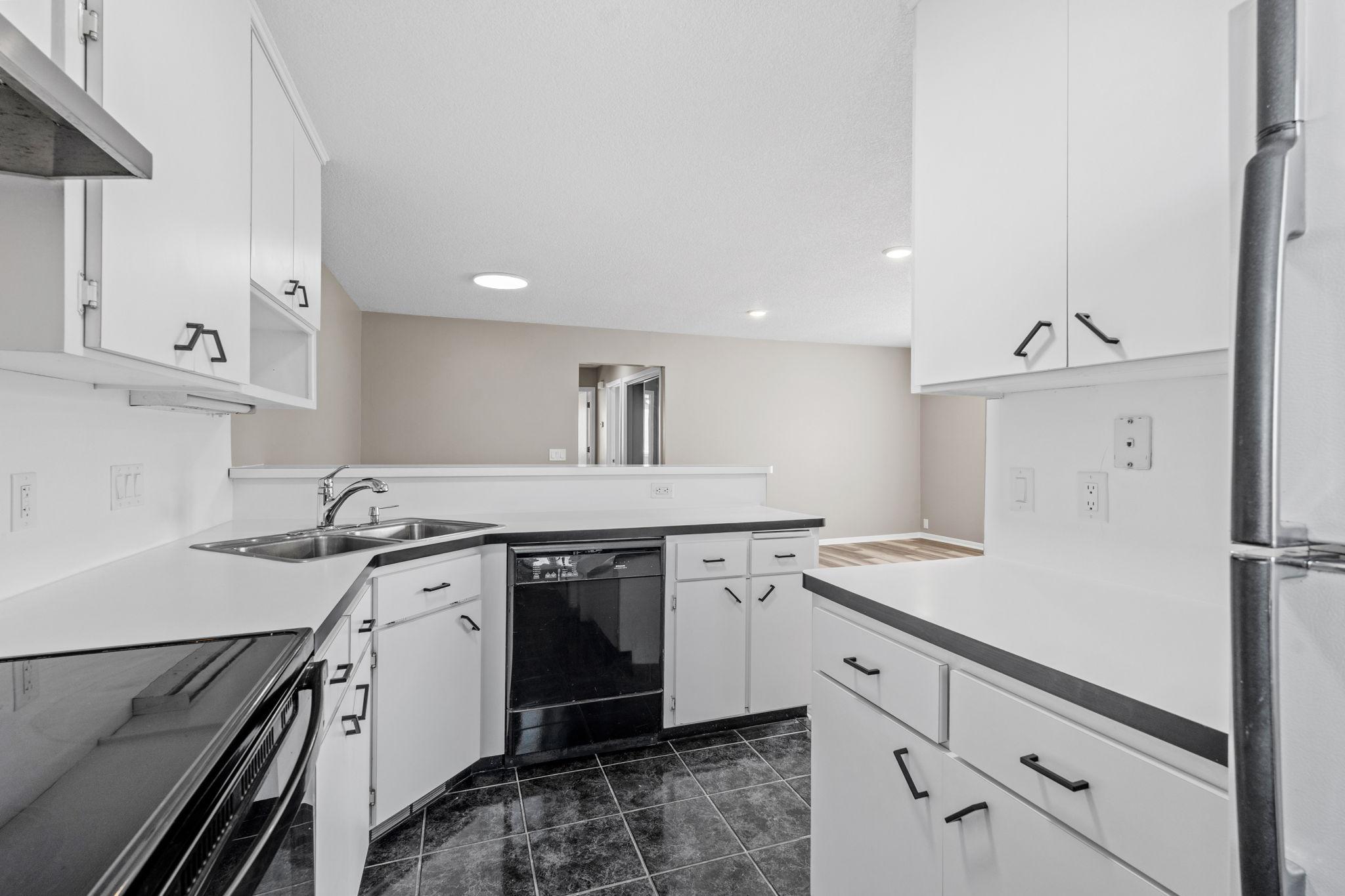 11101 Drake Street Northwest Minneapolis, MN 55433 - Photo 17 of 29