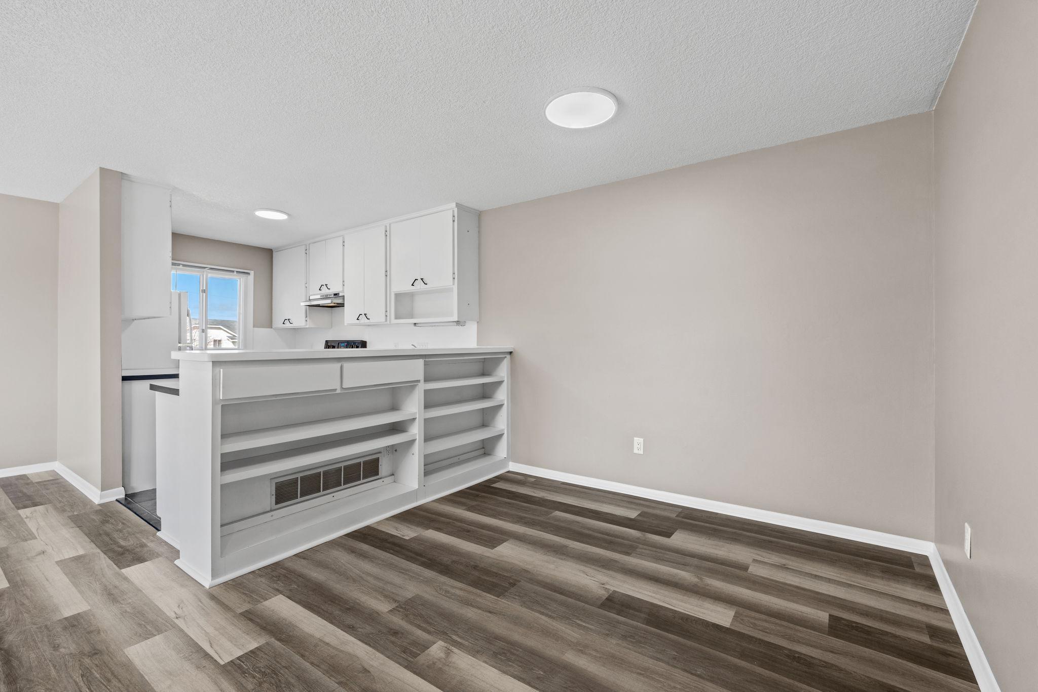 11101 Drake Street Northwest Minneapolis, MN 55433 - Photo 10 of 29